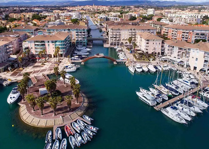Hotel Sable Et Soleil - Port, Plage Et Jacuzzi Prive