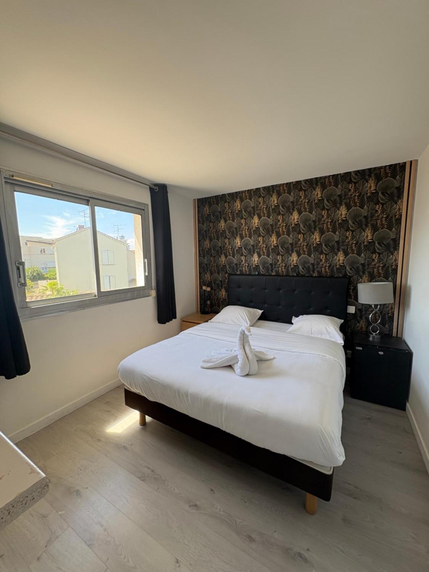 Hotel Sable Et Soleil - Port, Et Jacuzzi Prive 3*